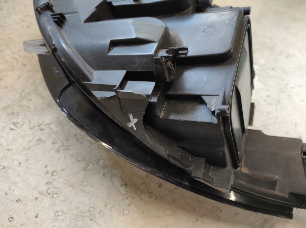 фото №9, Peugeot 308 2 ii t9 lift 17- лампа правая перед full led