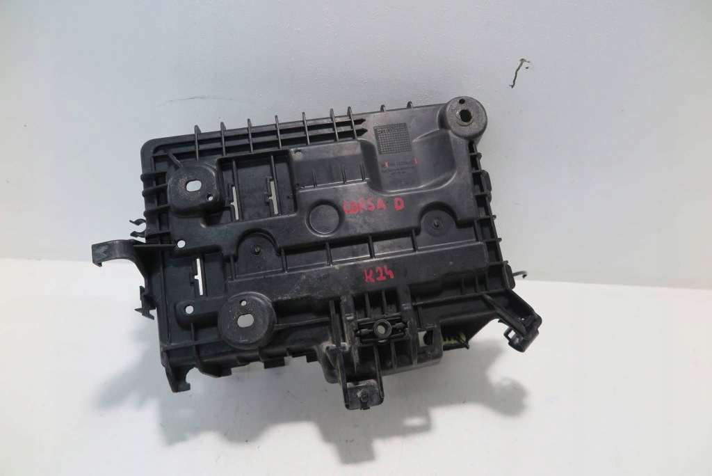 фото №1, Основа акумулятор opel оригінальний номер 13235642