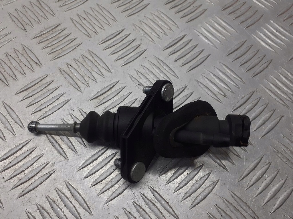 фото №1, Помпа сцепления opel corsa c 1.2 9126216