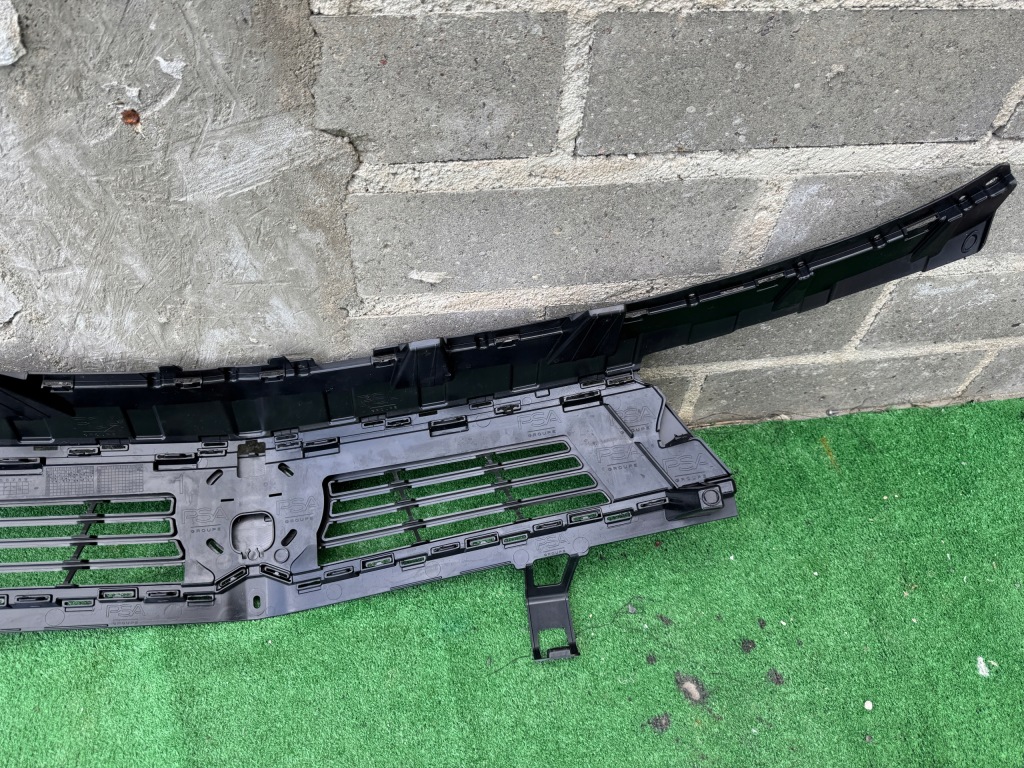 Купить Усилитель решетка opel astra l vi 2022- 9839953880 оригинал  eu