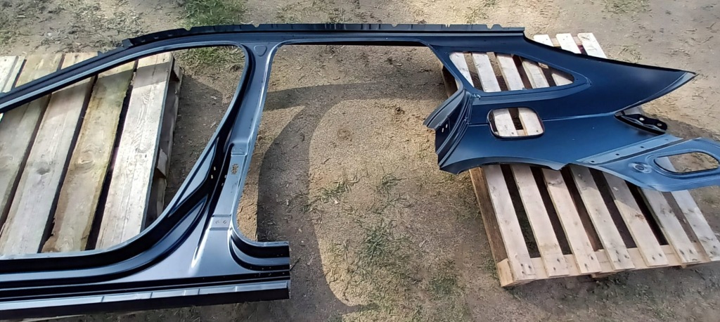 Skoda octavia 4 iv 5e7 крыло  задний правый  передний в Украине