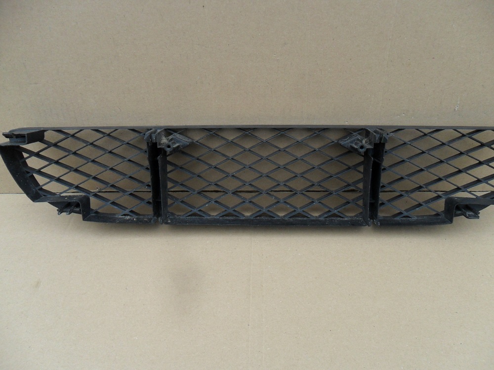 фото №11, Mazda premacy cp 1999 2000 2001 решітка бампера