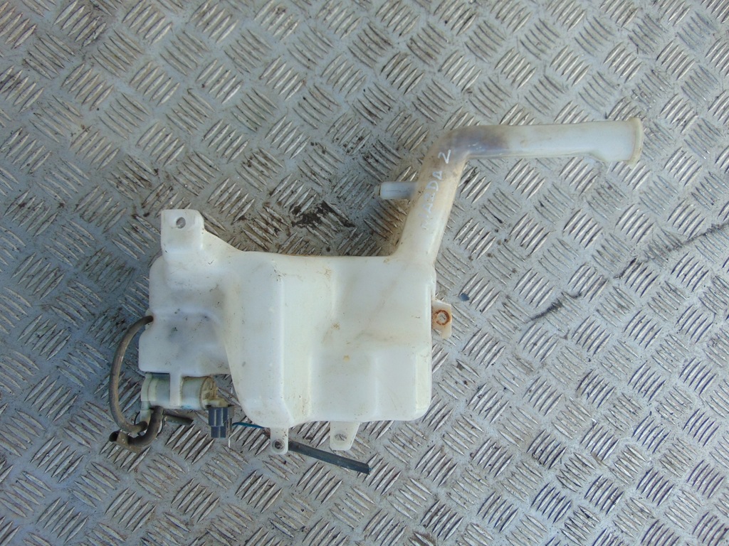 фото №1, Mazda 2 ii бак омивача 07-