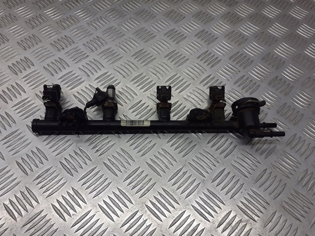 фото №1, Молдинг упорскування ford ka 1.3