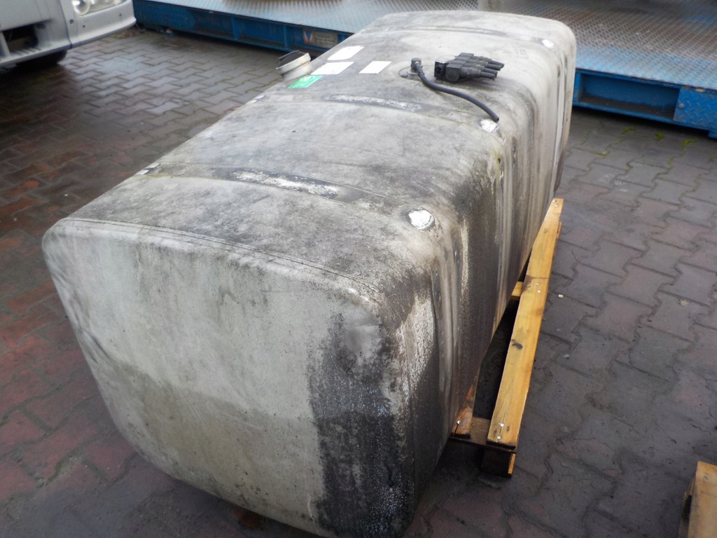 фото №3, Scania r бак пального 600l