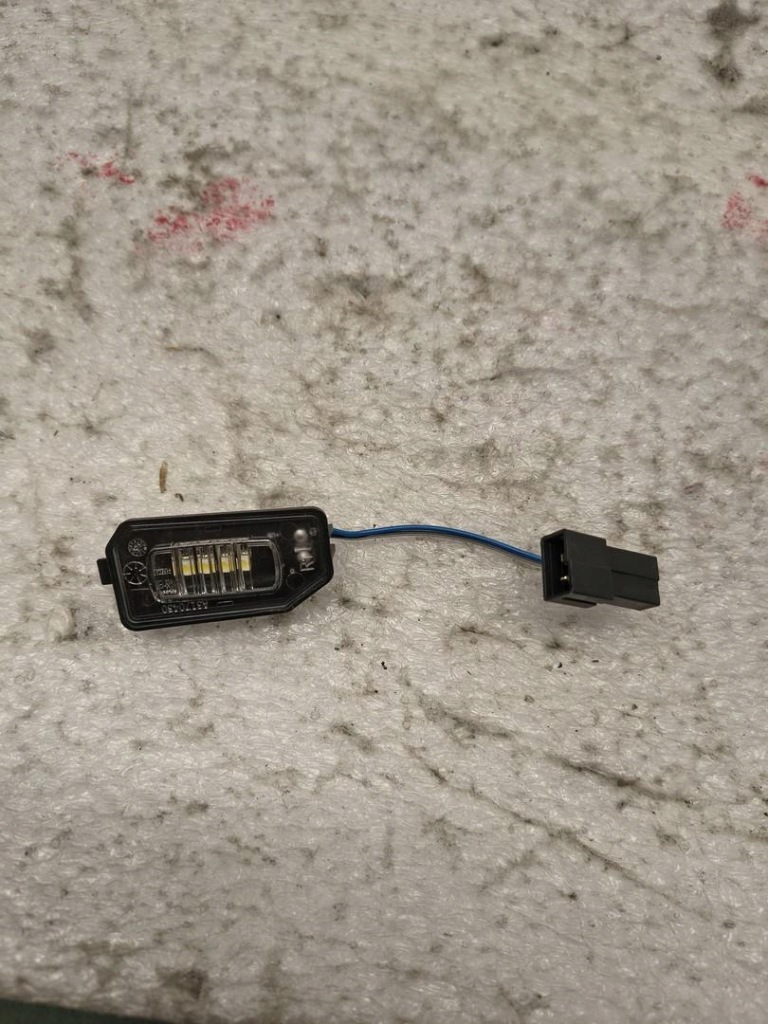 Купити Лампа дзеркала led права mercedes w205 w213 w253 лампа дзеркала w213 w205