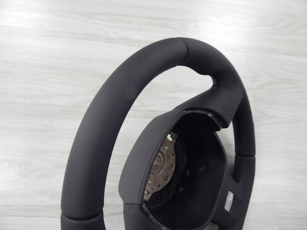 фото №7, Skoda octavia ii rs vrs superb ii - воздуховод nowa кожа sport 1z0419091aj