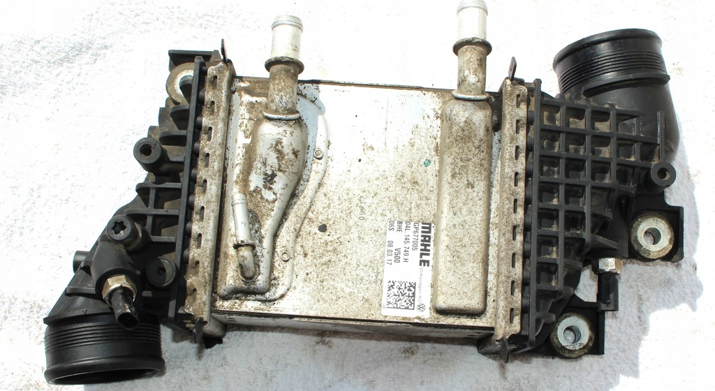 фото №1, Радиатор интеркулер, 04l145749h, vw transporter t6