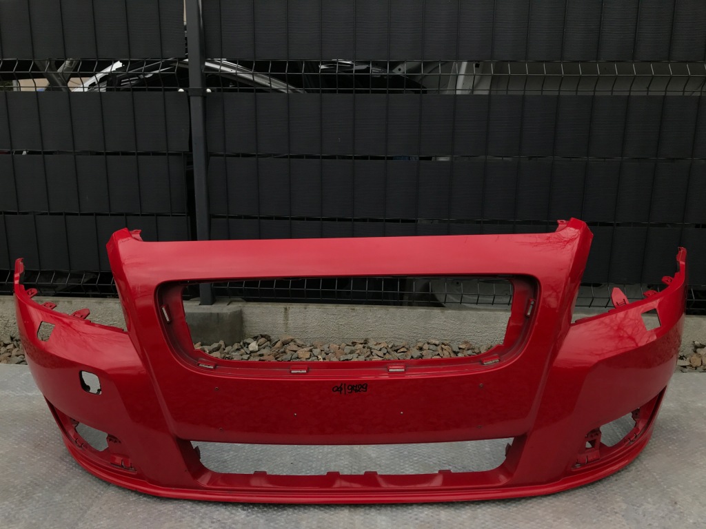 Купить Volvo v50 бампер перед lift ксенон 2007-2012