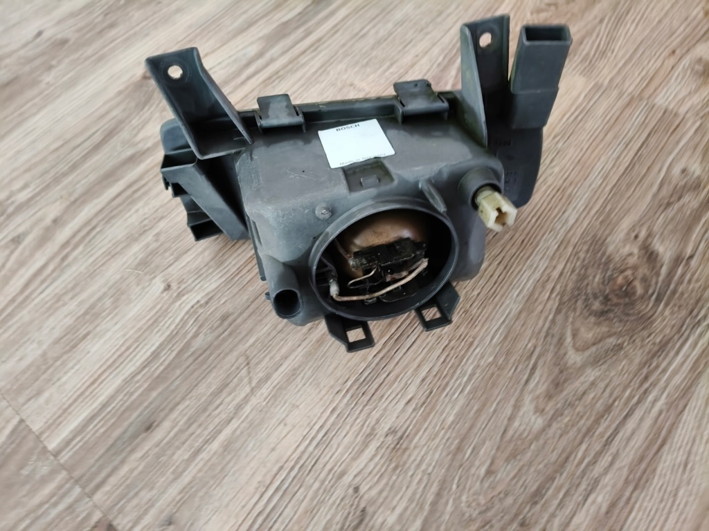 фото №4, Opel omega a противотуманная фара левый 90-94