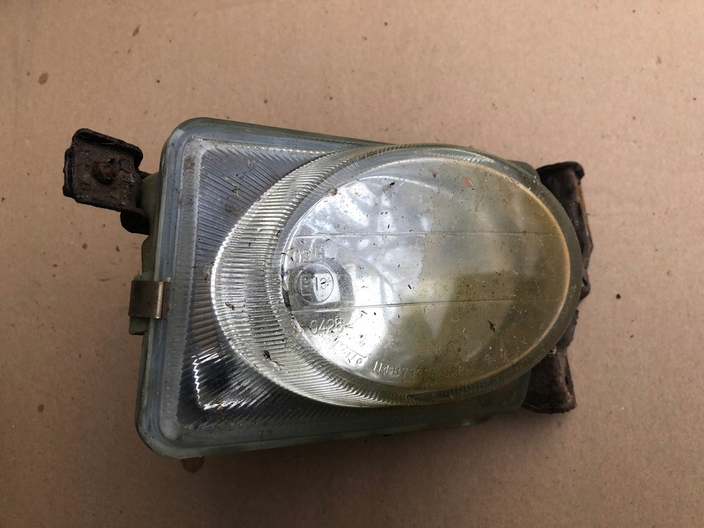 фото №1, Правий протитуманна фара mitsubishi galant 1999-2003