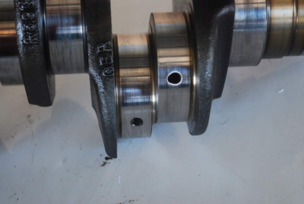 Wał коленчатый audi a6 c6 2.7 tdi can 059101be Недорого