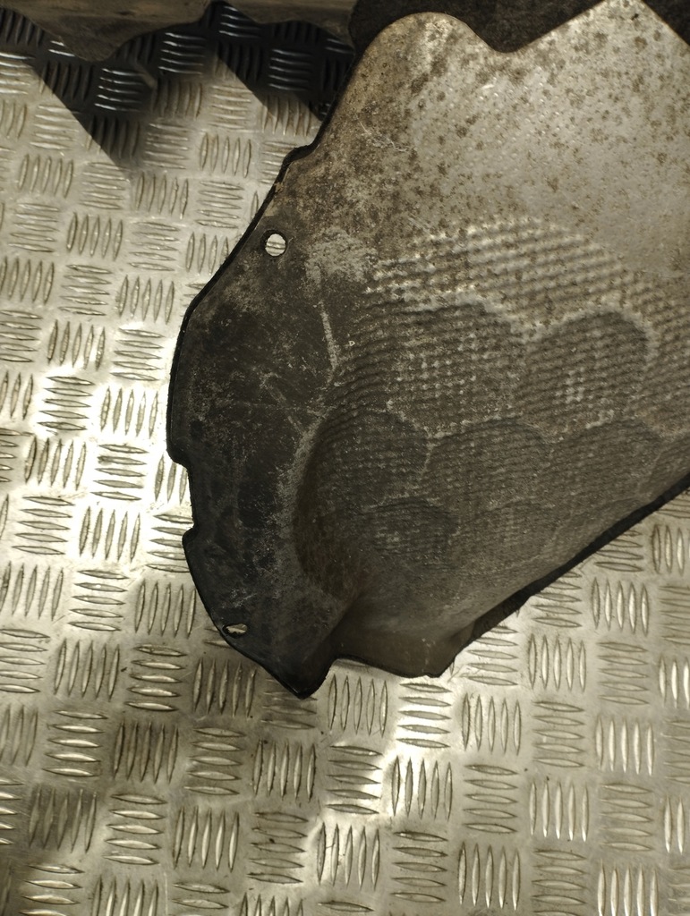 фото №11, Mercedes w205 подкрылок левый задняя