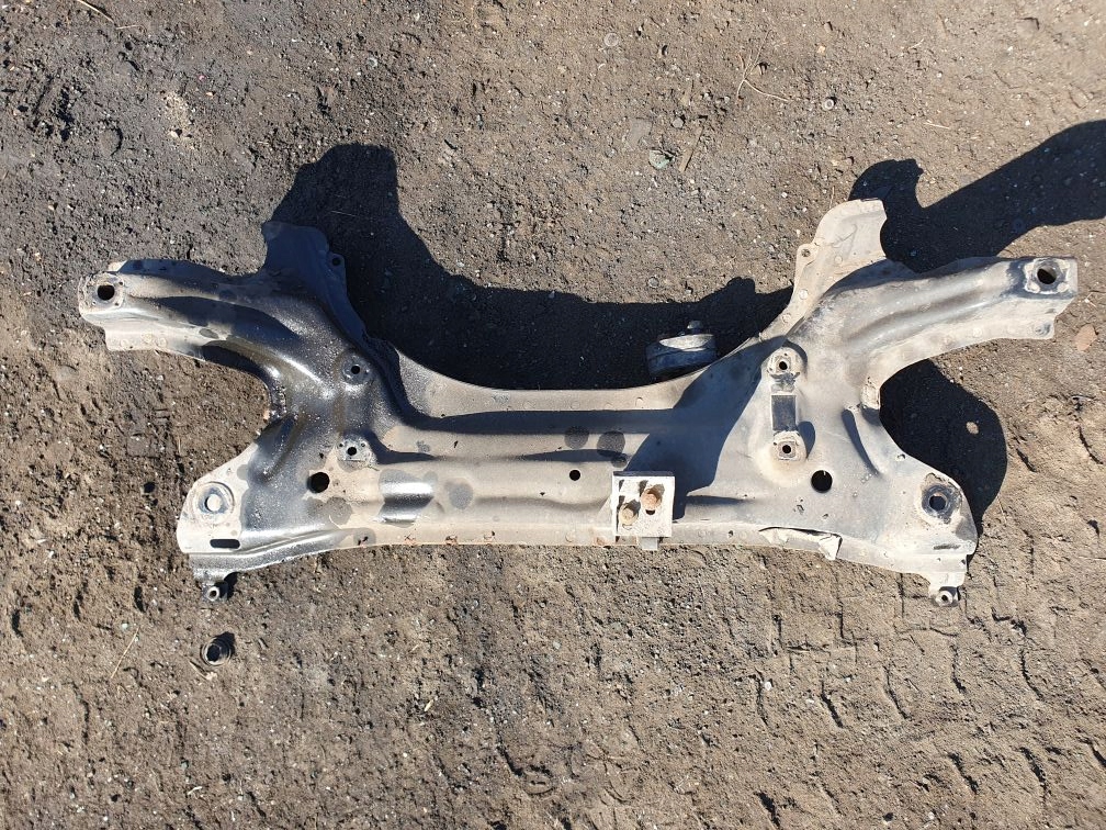 Приводной вал шрус  правый  исправна seat arosa рестайлинг  1.4 в Украине