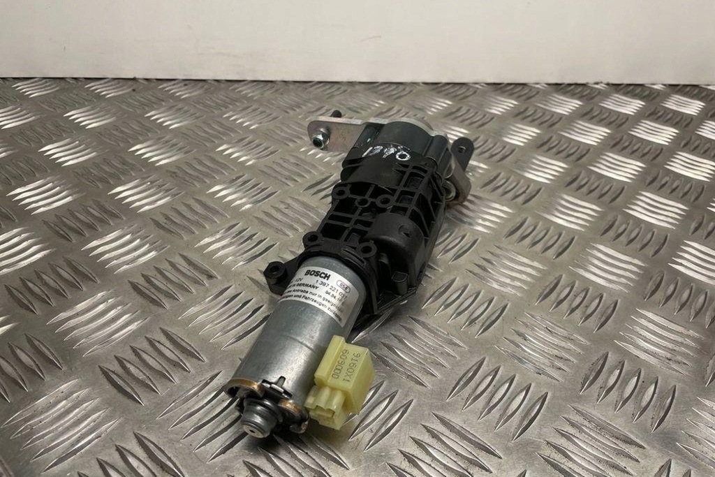 фото №8, Механизм доводчик крышки багажника audi a6 allroad 4gh, 4gj 4g9827852e