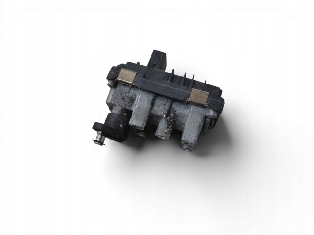 Регулятор турбины turbo bmw f30 f31 f32 f34 f36 f20 f21 f10 n47 49335-19411 Оригинал