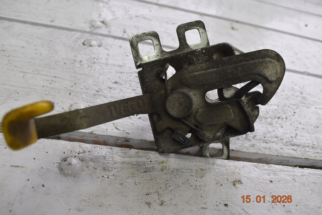 фото №1, Iveco daily vi 14- e6 замок капот