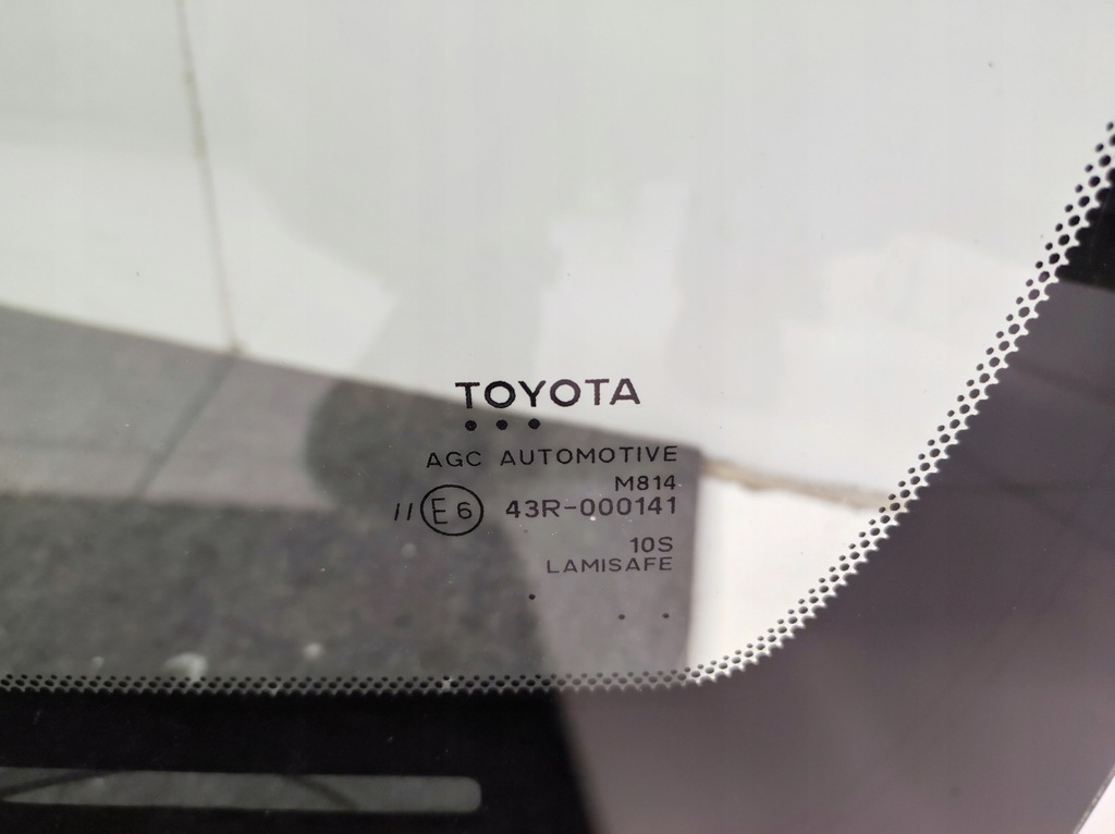 фото №11, Стекло лобовое перед toyota land cruiser 150