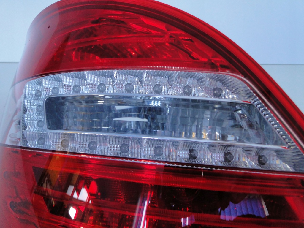 фото №9, Mercedes r 251 w251 лампа задняя левая led lift