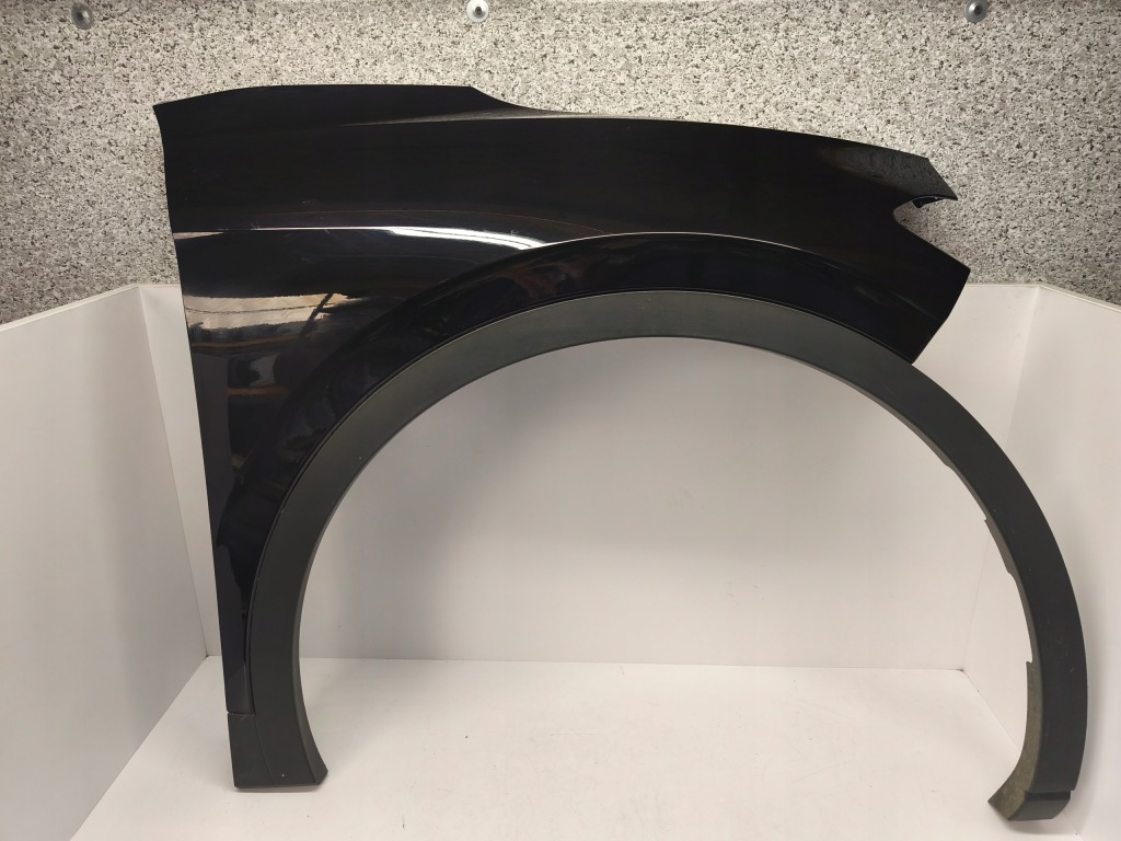Купити Крила праві перед volkswagen id4 11a821106
