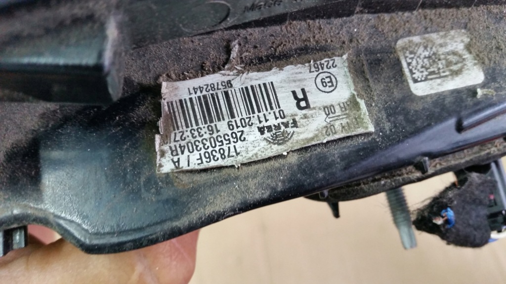 фото №8, Лампа задняя renault clio v na крышка'[ 2019 - 2022.] 265503304r