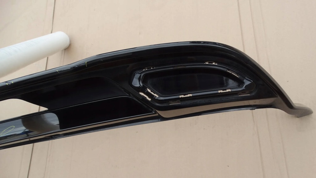 фото №9, Диффузор накладка бампера задняя 5g6807568t vw golf vii r-line