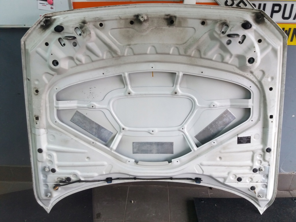 Bmw f20 seria 1 капот a300 alpinweiss в Украине