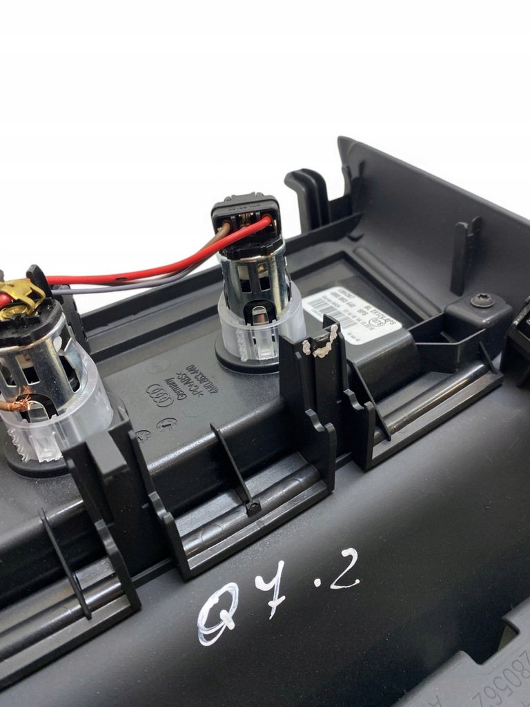 фото №15, Audi q7 4m інший елементи тунель середнього