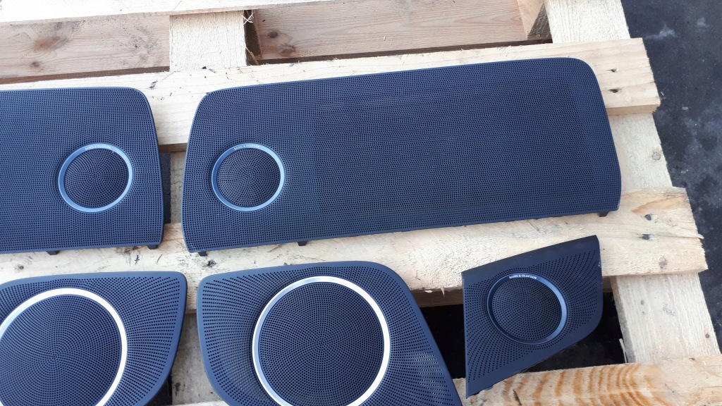 фото №2, A5 8t s5 накладки дверь bang olufsen kpl coupe