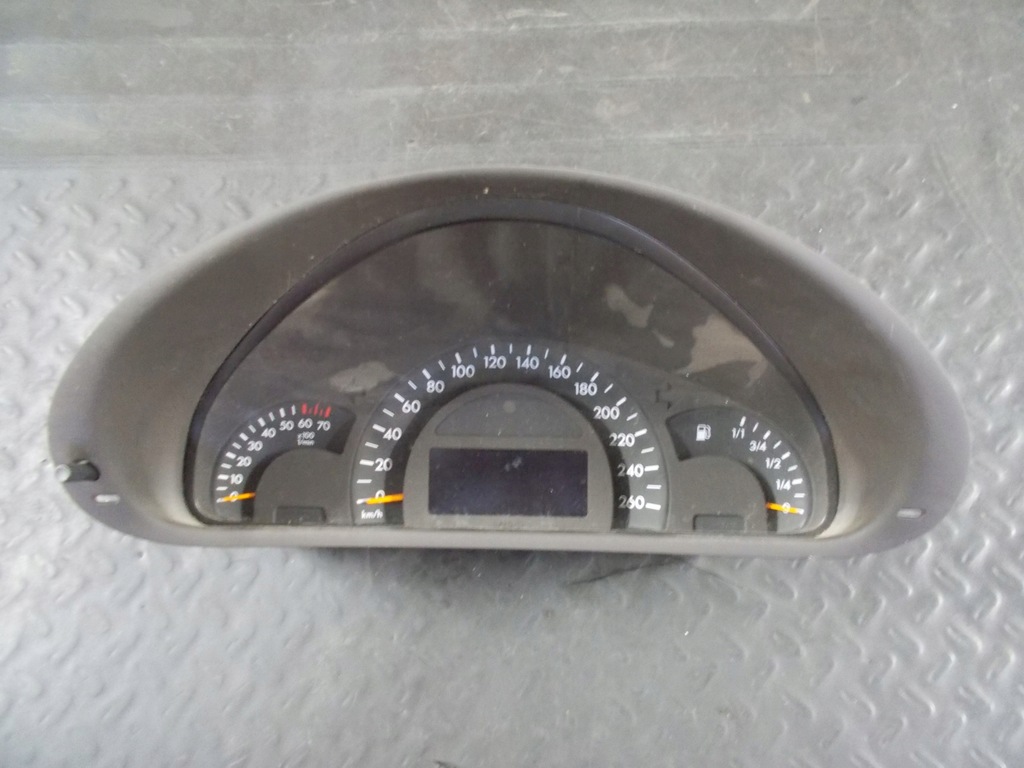 фото №1, Счетчик mercedes w203 1.8 2.0