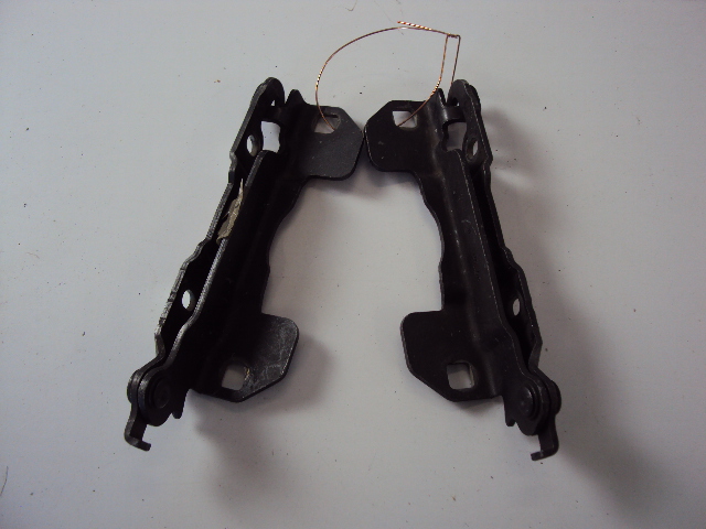 фото №2, Петлі капот alfa romeo brera