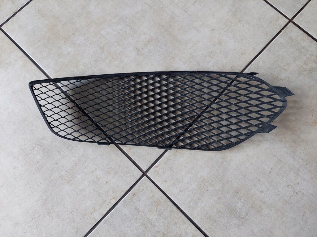 фото №6, Решітка бампера - перед - mercedes cla w117 - amg