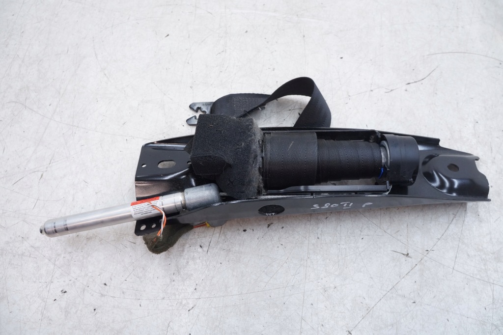 фото №1, Pas поперечина натягувач перед правий безпеки volvo xc70 s80 ii 39818796