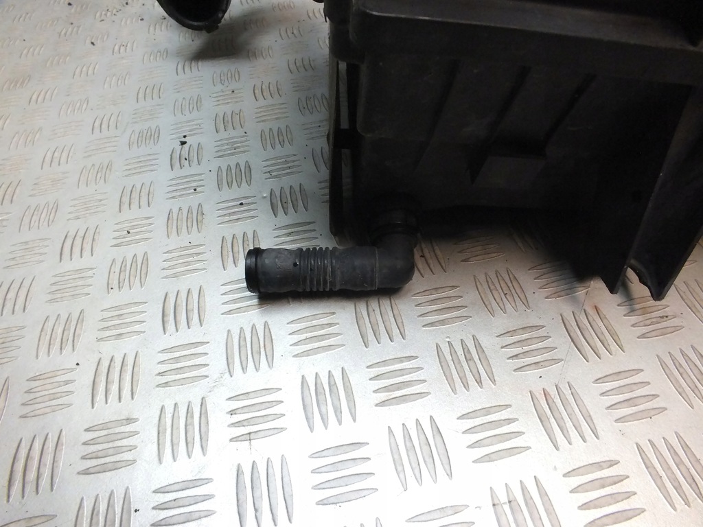 фото №8, Vw amarok i 2hs2 корпус фільтра повітря 2h0129620b 2.0 bitdi