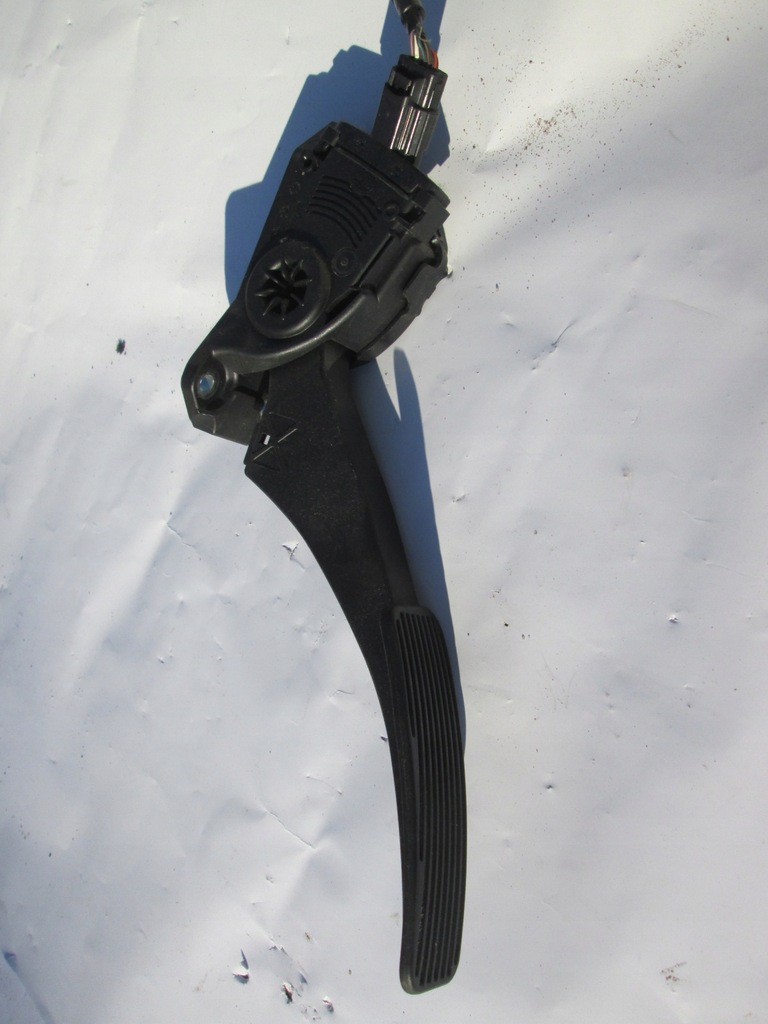 фото №9, Chrysler town country 11 педаль газу 05281225aa 3.6 dodge grand caravan