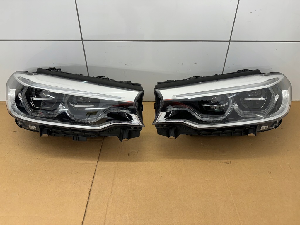 фото №1, Bmw g30 g31 лампы адаптивный led полный adaptiveled