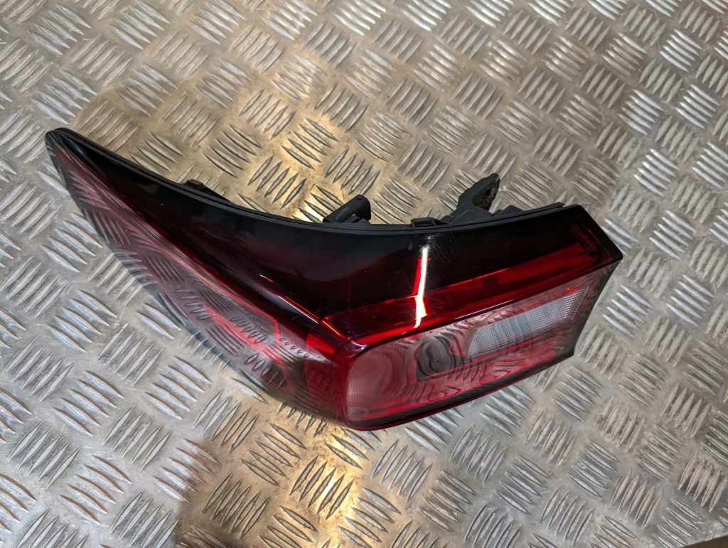 фото №4, Mg zs лампа левый задняя задняя