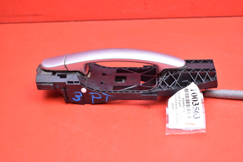 фото №4, Ручка права задня задня срібляста 5n0837017e skoda rapid 1 i 17-19