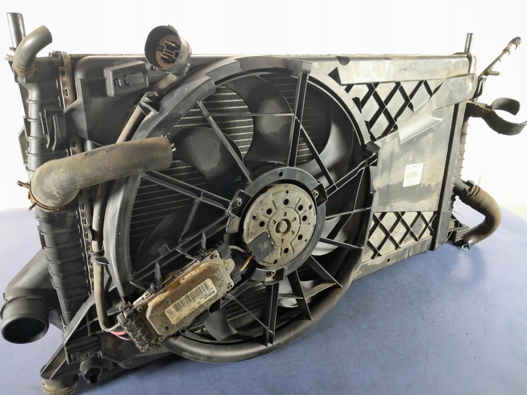 фото №4, Ford focus mk2 1.6 tdci радіатор вентилятор