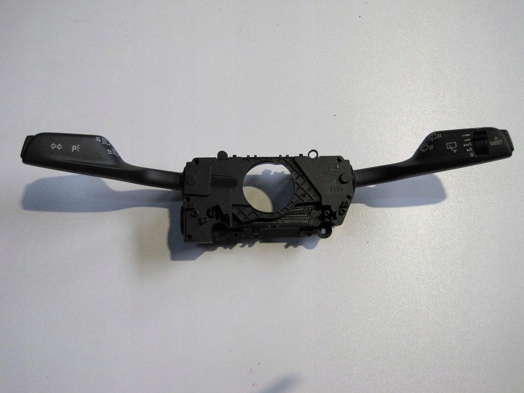 фото №1, Перемикачі pod кермо alfa romeo stelvio 01561468460