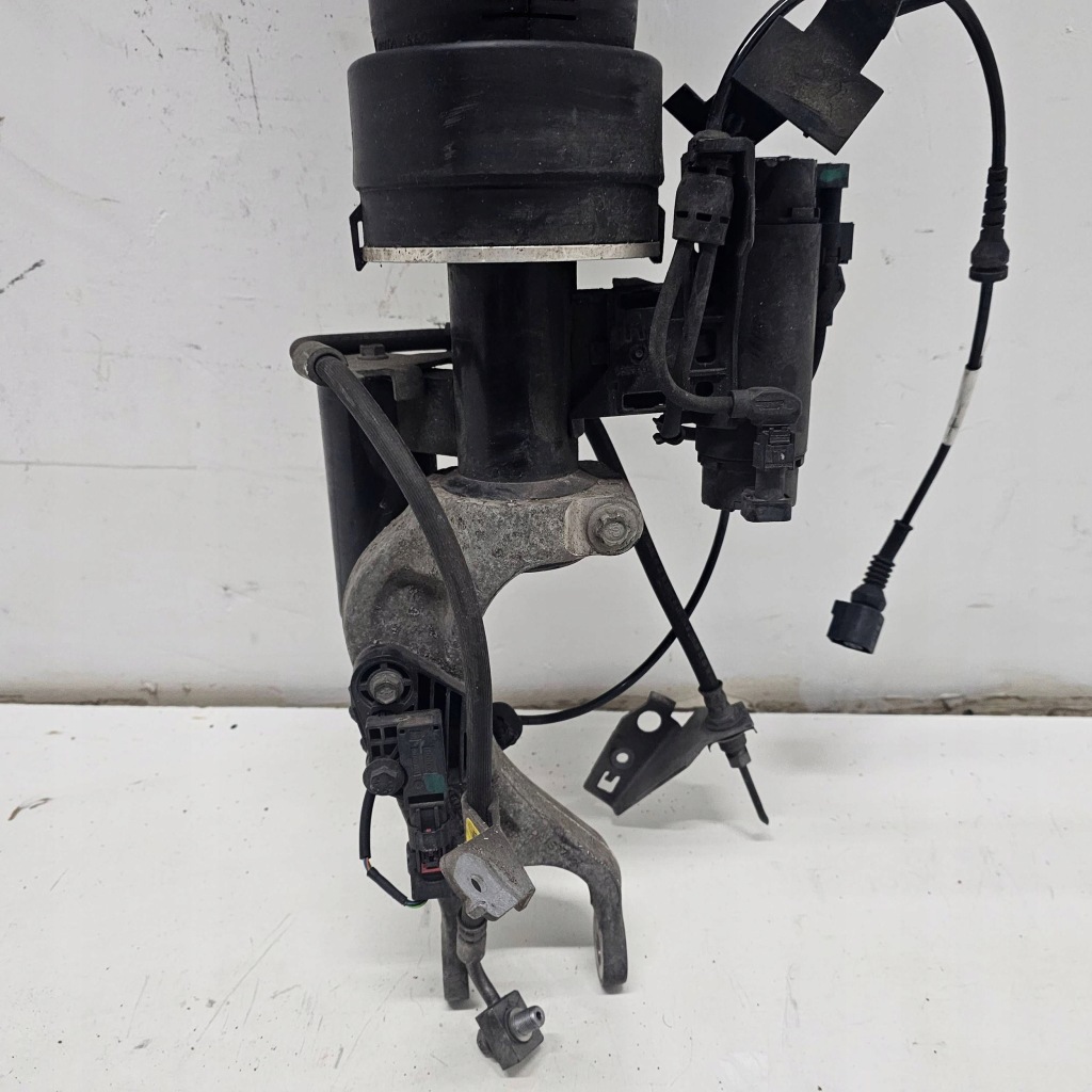 фото №7, Амортизатор правый перед передний tesla model s plaid 1420366-00-e