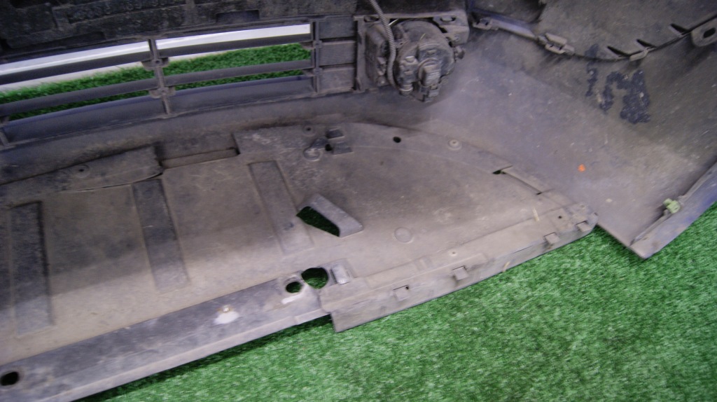 Бампер перед передний renault scenic 2 8200139528 ind с Разборки