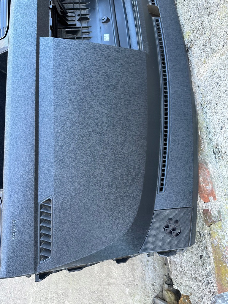 фото №10, Консоль подушка безопасности подушки безопасности ремни vw caddy 2k5 оригинал