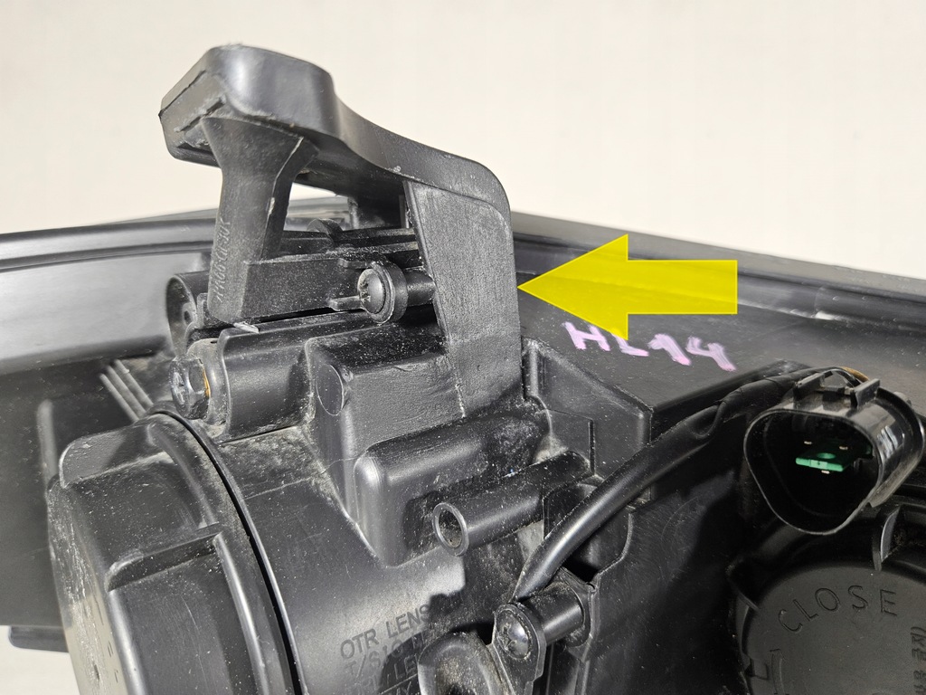 фото №12, Hyundai elantra линза лампа левая перед обычная