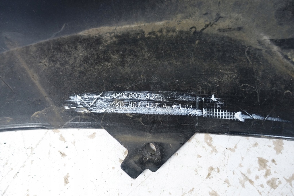 фото №11, Audi 4k a6 c8 2018- бампер перед передній 4k0807437a