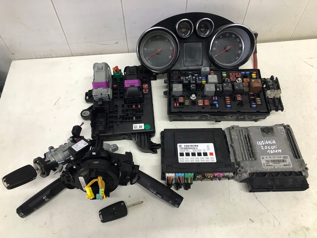 фото №1, Блок управления набор стартовый opel insignia 2.0 cdti 0281017453