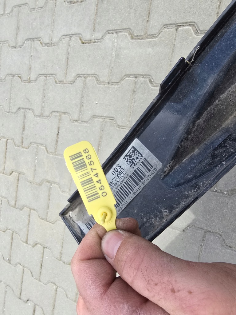 Молдинг порог правая bmw m3 g80 g81 8084408 Доставка