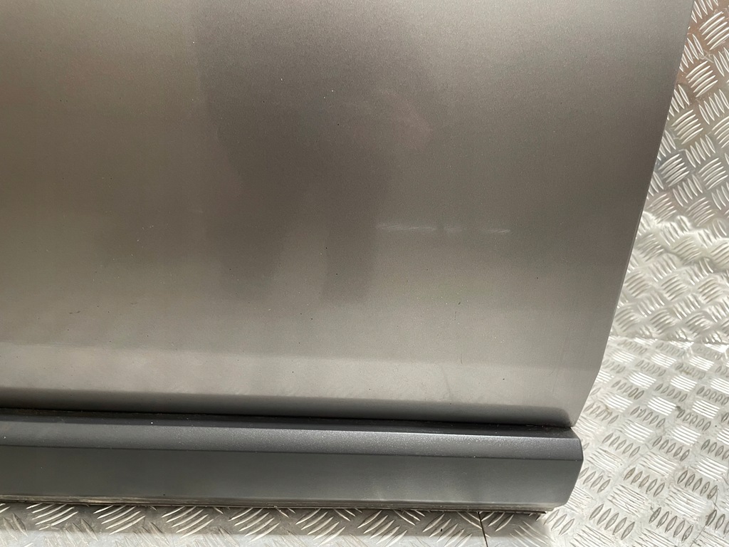 фото №8, Дверь левый перед land rover discovery iii 3 iv 4