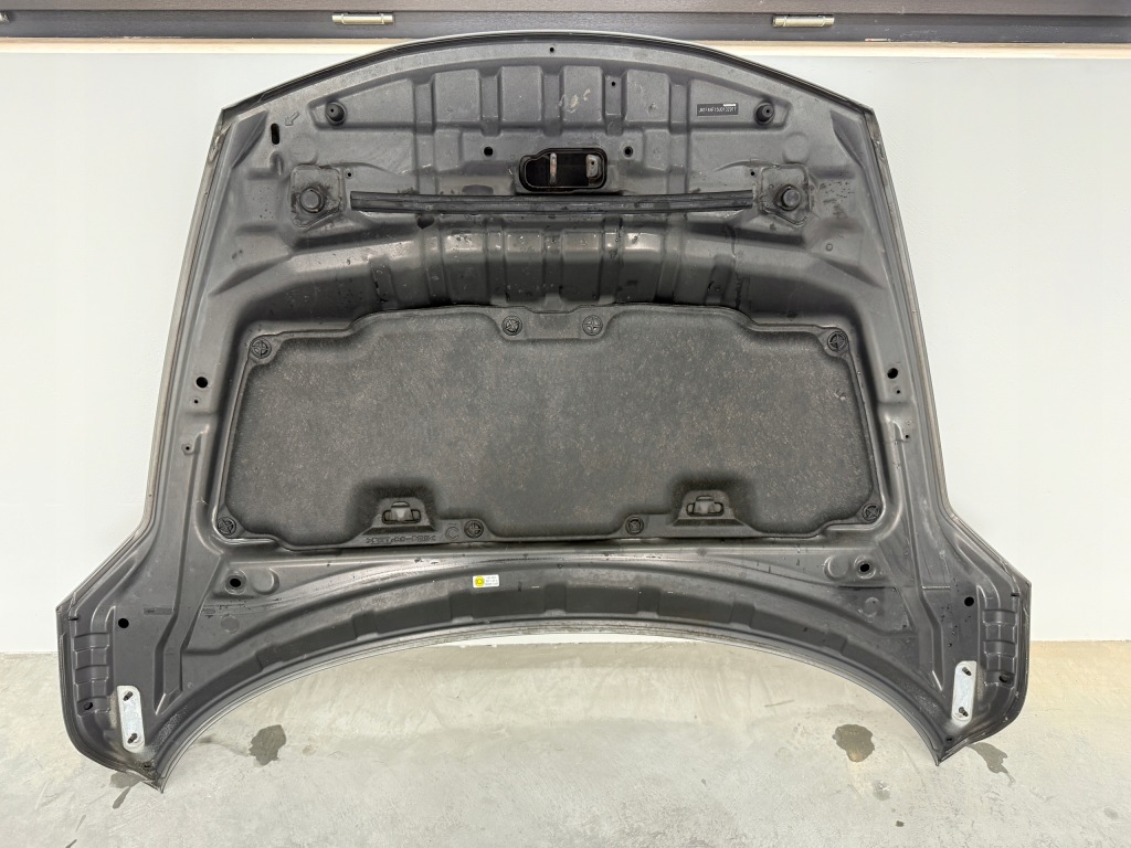 Капот крышка двигателя комплектная nissan juke f15 Киев