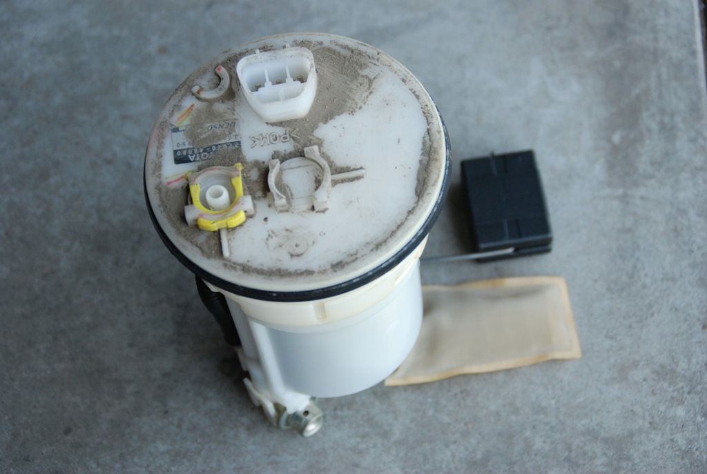 фото №3, Насос топлива 77020-48080 lexus rx ii rx400 h